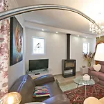 Villa Consuelo By Interhome *