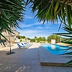 Villa Consuelo By Interhome